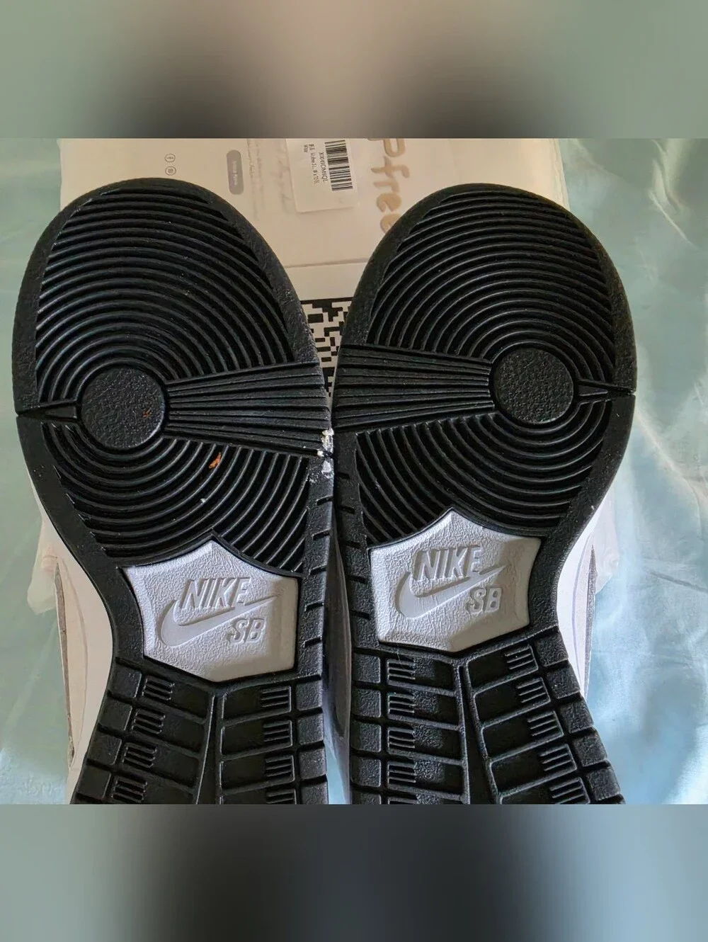 Nike FIRE! NWOB! SB Dunk High Antihero #HM5837 100 in Wolf Grey. Sz W8/M6.5 R2S!